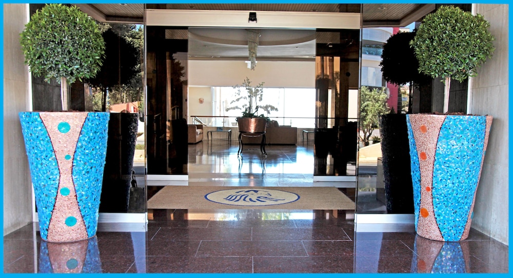 Poseidonia Beach Hotel Limassol in LIMASSOL
