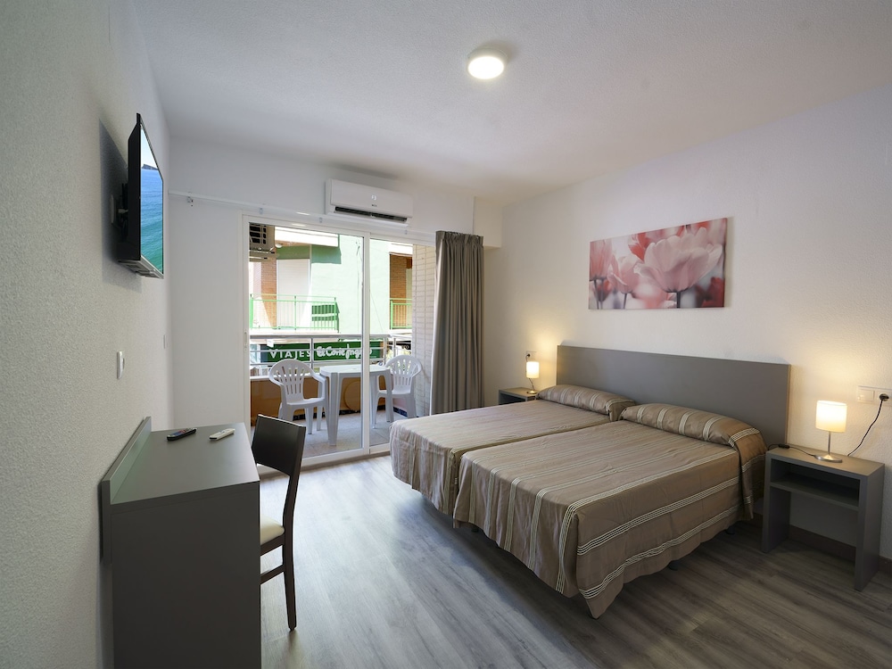 Hostal Anna Benidorm 4/34