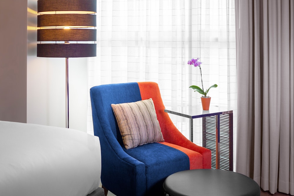 Hotel Indigo Gainesville-Celebration Pointe 36/71
