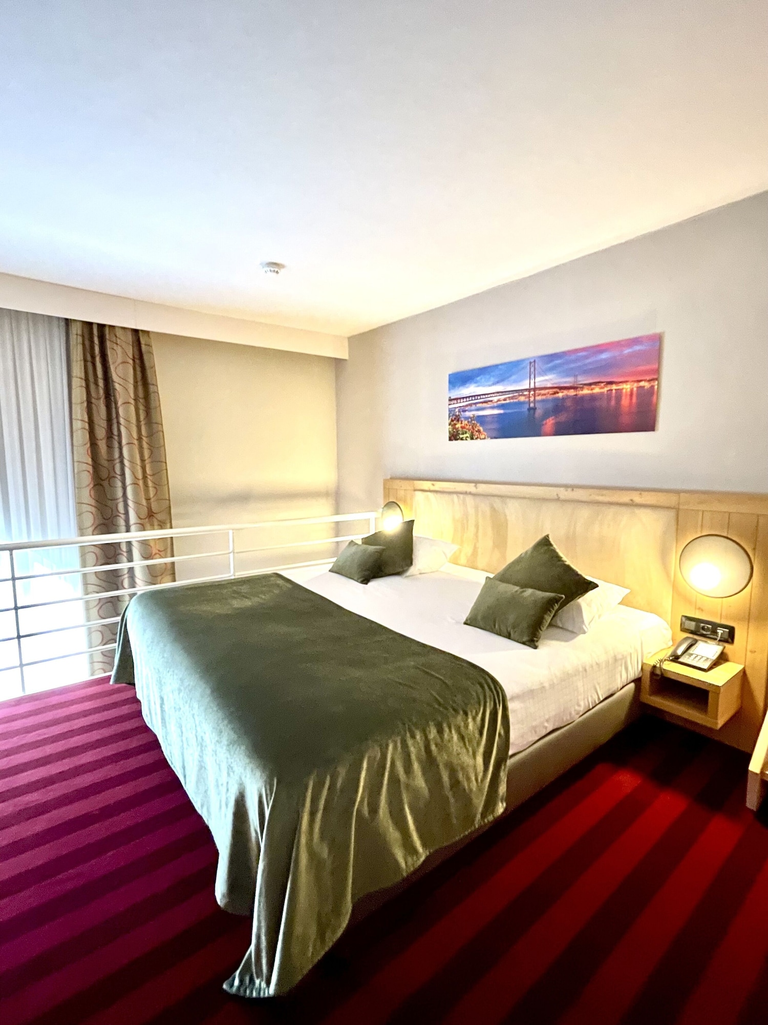 جناح رومانسي بسرير كينج، Hotel Restaurant Verviers 2/4