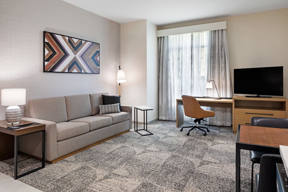 Residence Inn Chatsworth 31/43