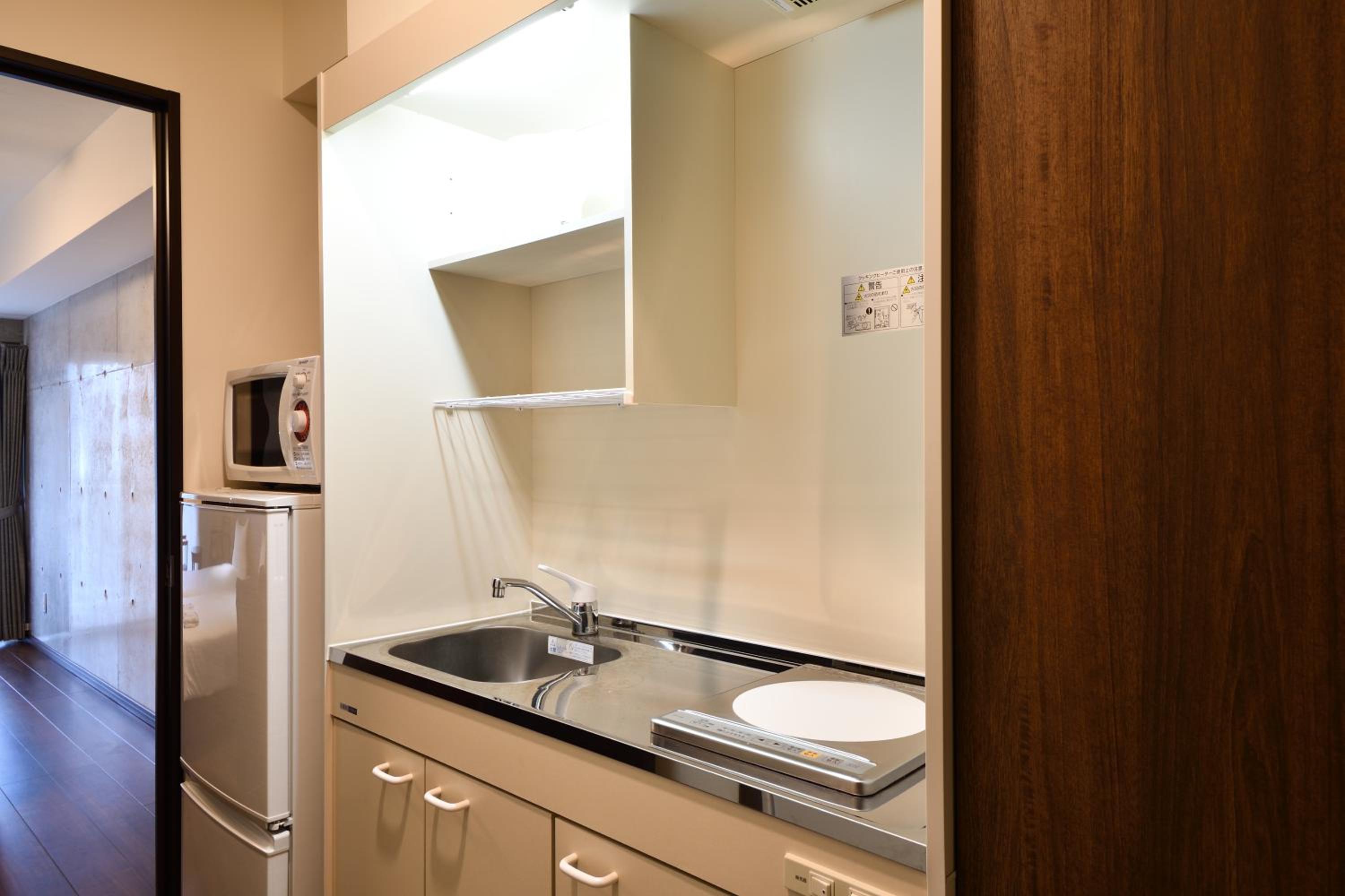 Adjoining, Condo, Twin Beds, Kitchen, Lounge Access، The Breakfast Hotel Porto Ishigaki 6/10