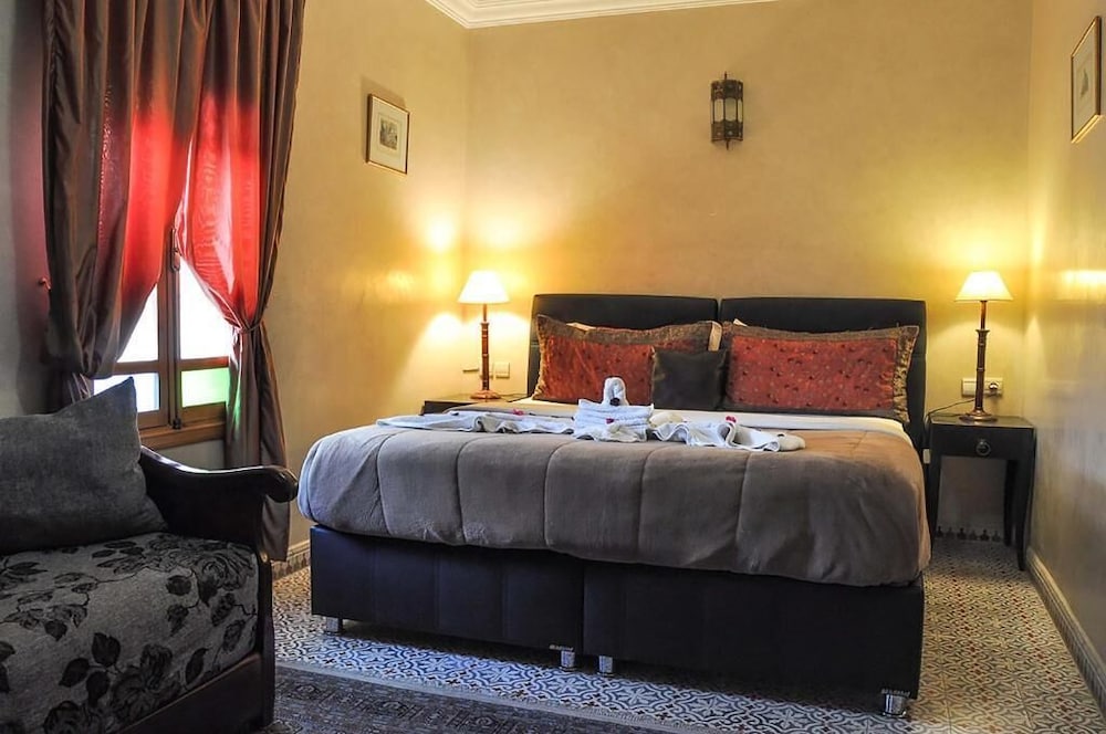 Riad Inaka 6/50