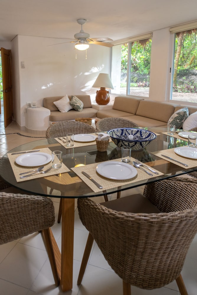 Las Villas Akumal 27/50