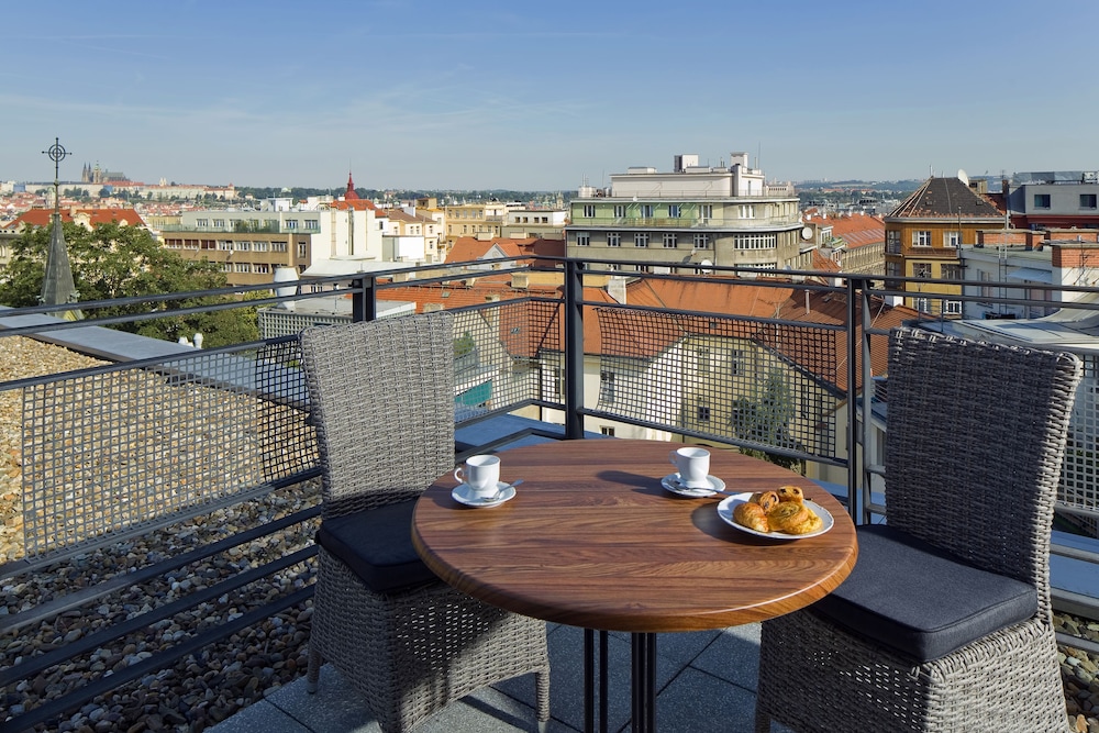 Mamaison Residence Downtown Prague 41/50