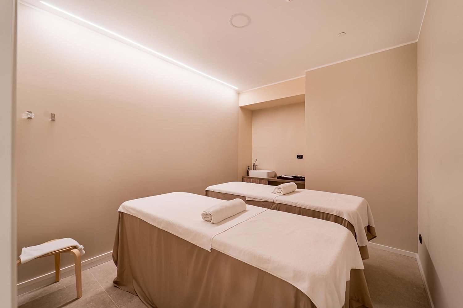 Best Western Plus The Hub Hotel 20/53