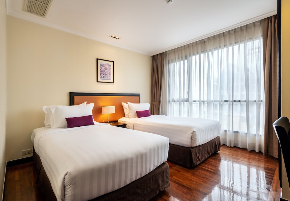 Bandara Silom Suites, Bangkok 19/78