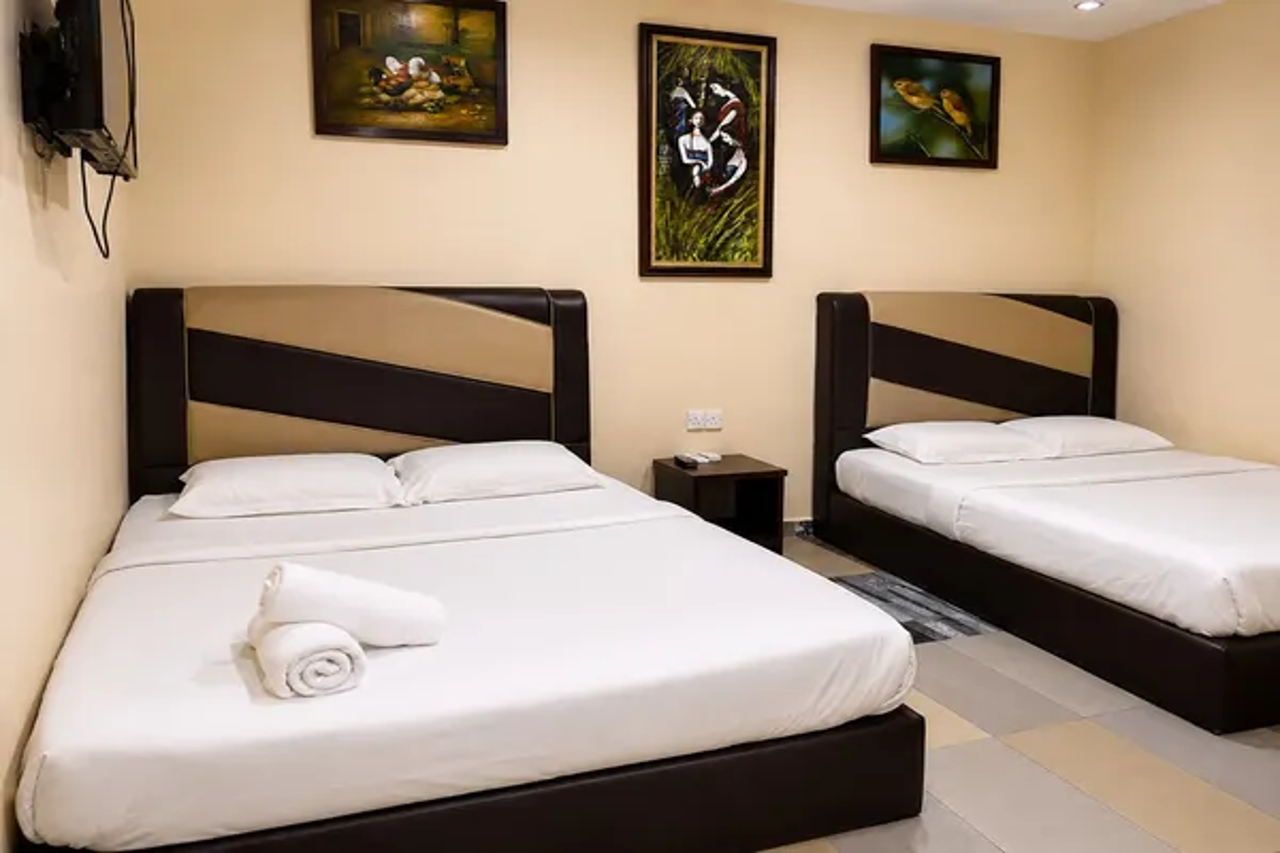 Room at Swing & Pillows at Bamboo Inn Batu Ferringhi Beach, Penang, GEORGE TOWN