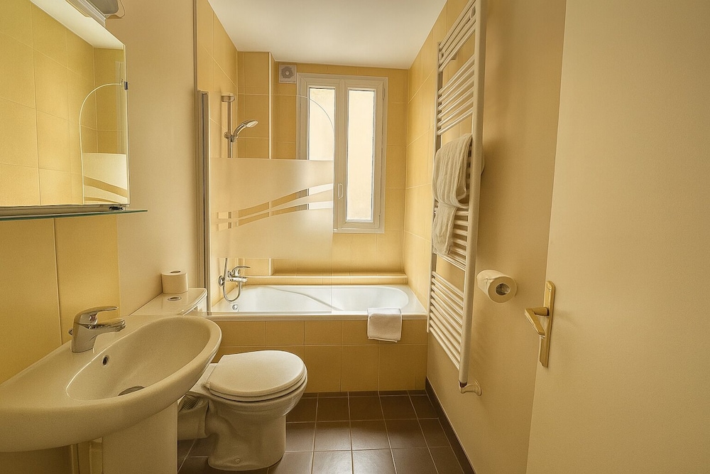 Hotel des Bains 40/48
