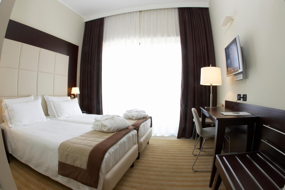 iH Hotels Milano Watt 13 24/76