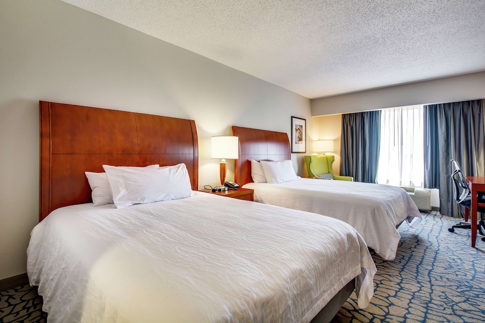 Hilton Garden Inn Louisville Northeast 16/67