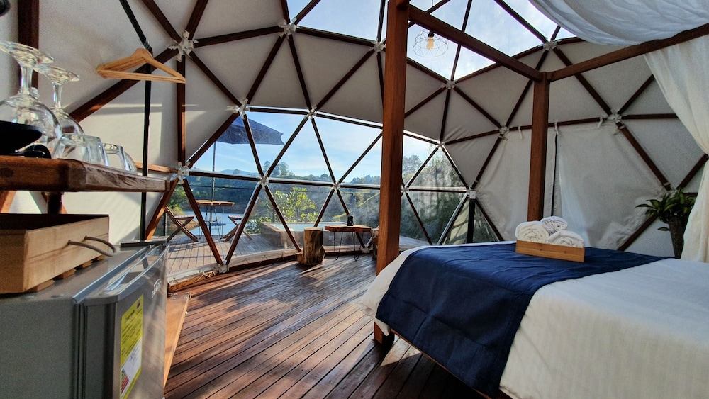 Domus Glamping 7/50