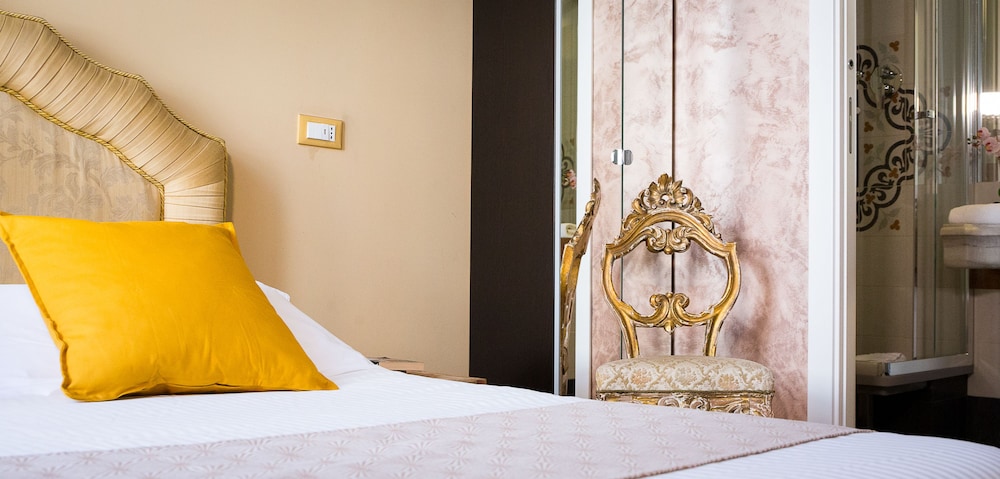 Nerva Accomodation Cavour 23/67