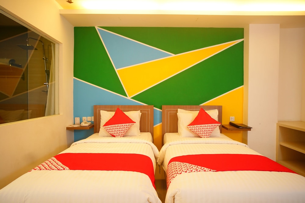 Collection O 166 Hotel Princess 9/33