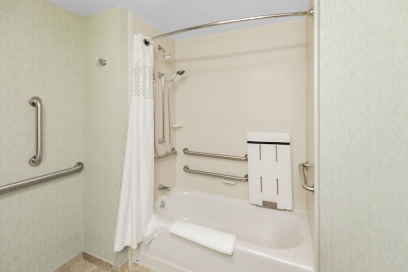 Hampton Inn Pittsburgh-Bridgeville 44/44