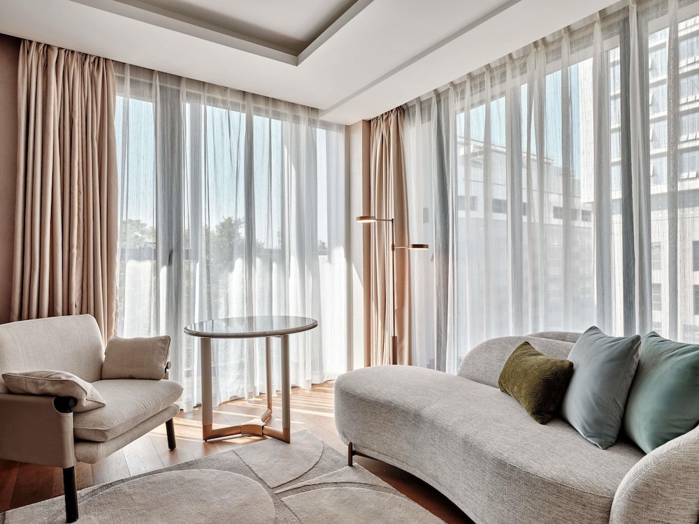Swissotel Tashkent 38/54