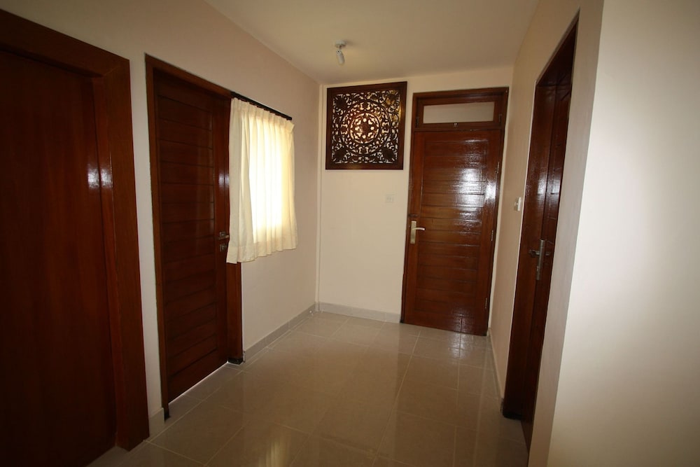 Suka Beach Inn 40/65