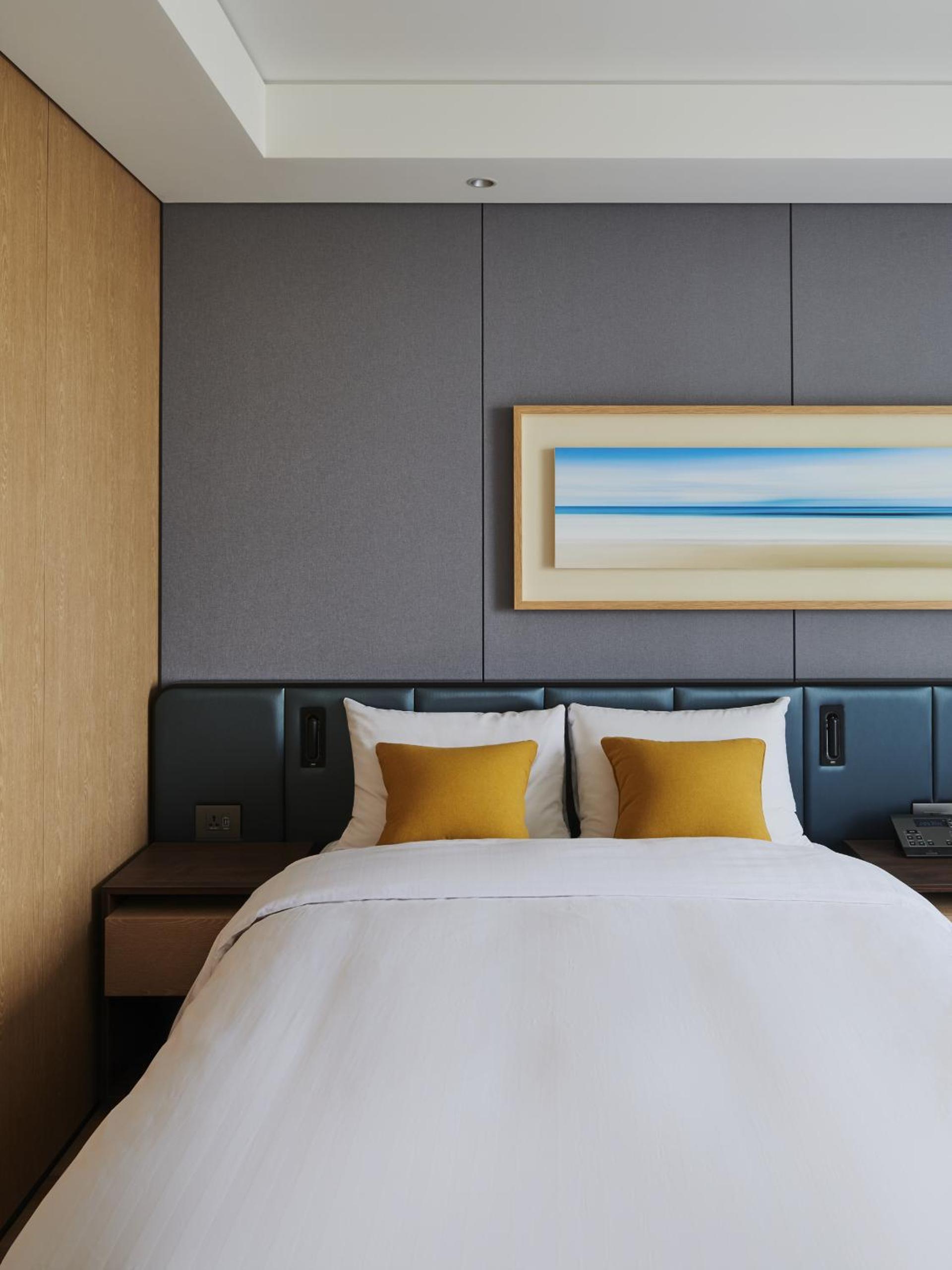 Deluxe, Double Bed, Indoor Pool