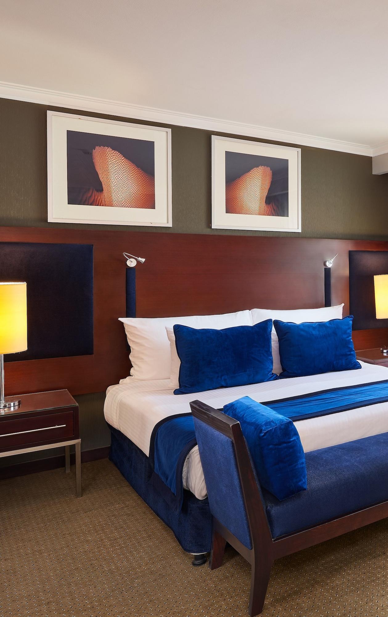 Executive, King Bed
