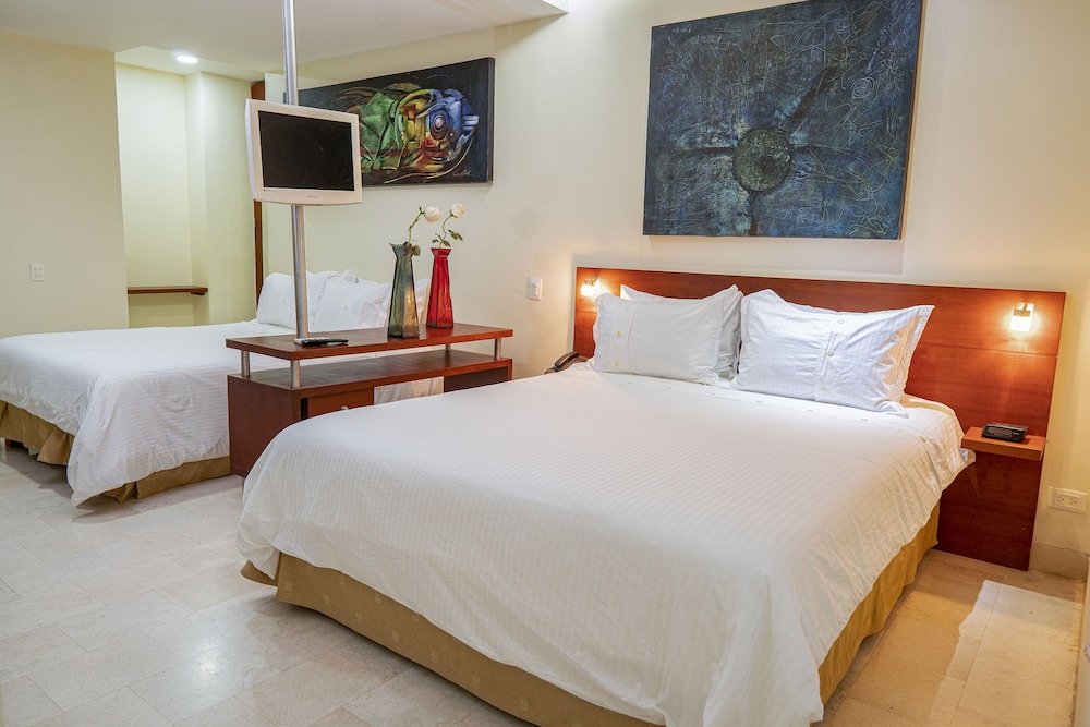 PLAZAMAR HOTEL BOUTIQUE 12/42