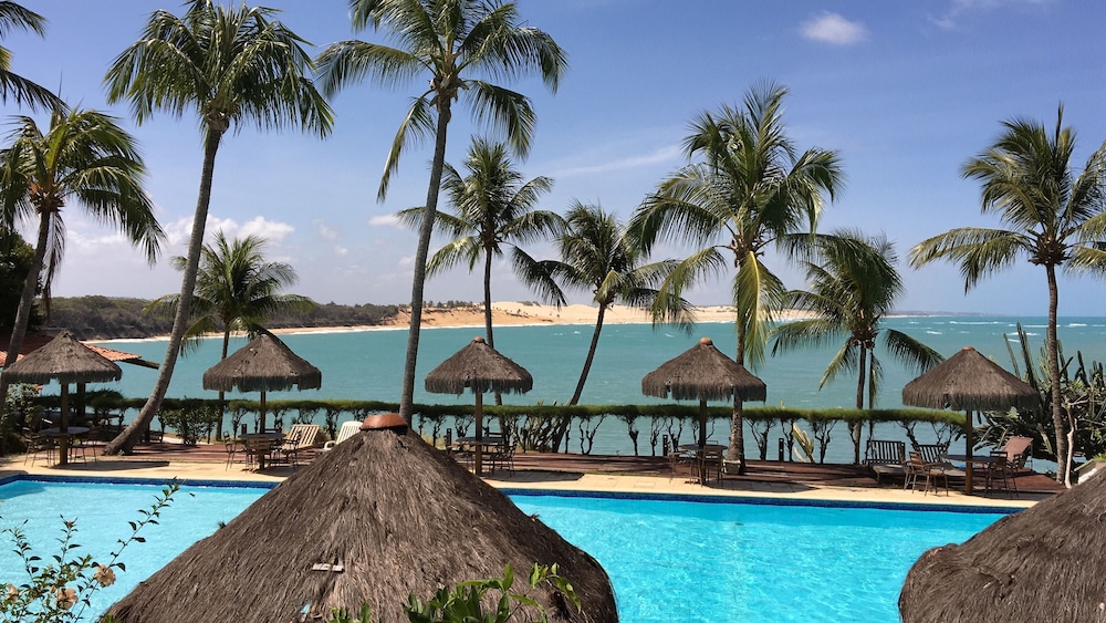 Hotel Marinas Resort 47/50