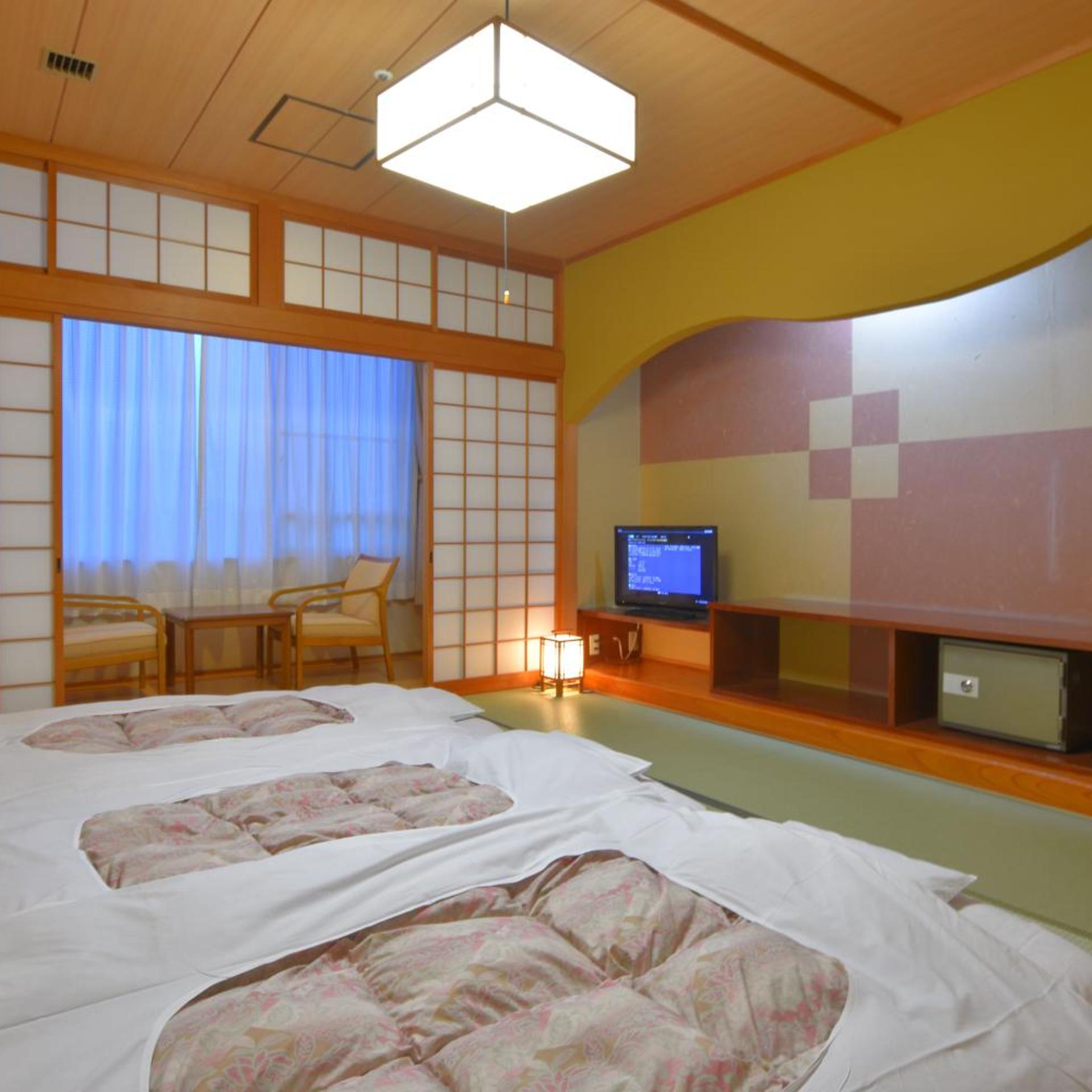 غرفة يابانية، Hill Hotel Sunpia Iga 3/5