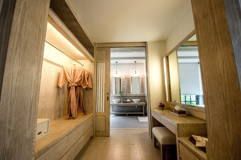 Flora Creek Chiang Mai 34/77