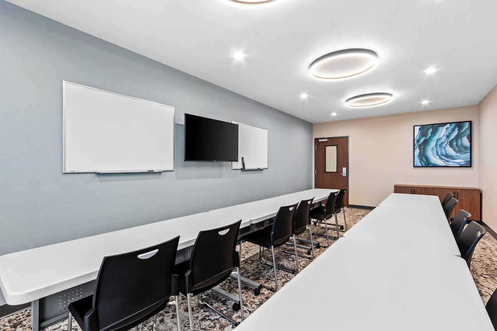 Everhome Suites Yuma East I-8 35/50