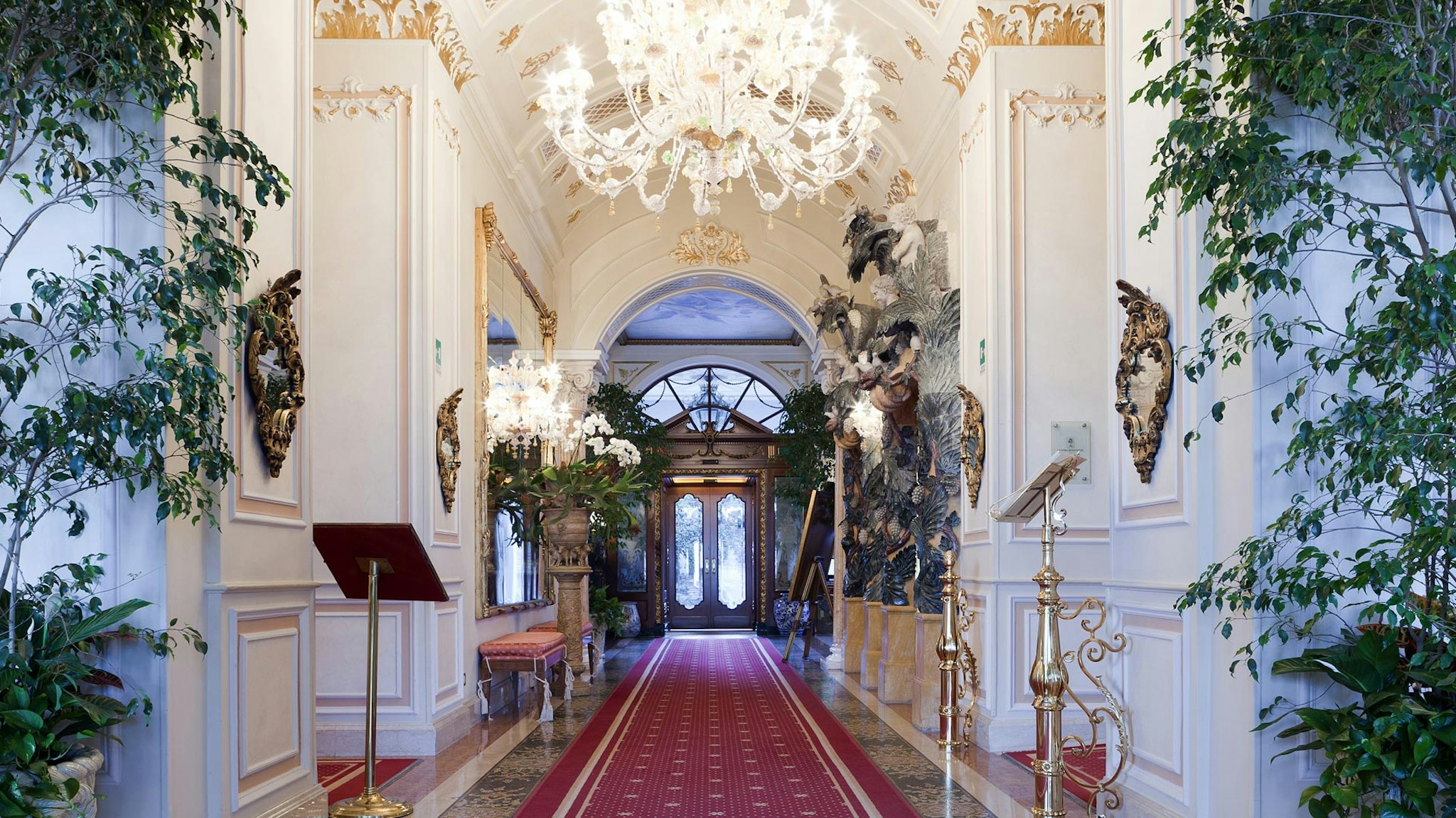 Lobby at Grand Hotel Des Iles Borromees and Spa, STRESA
