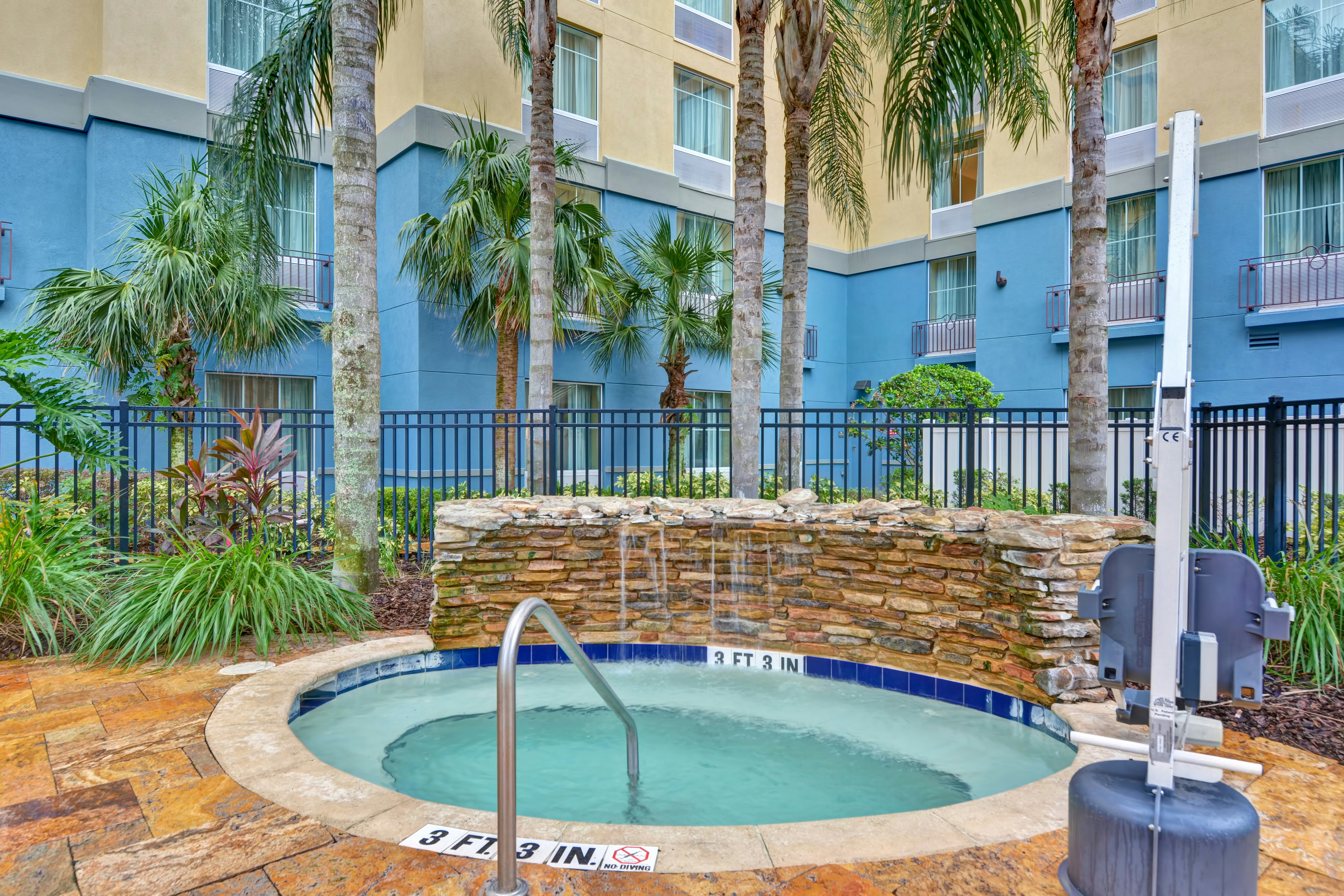 Hilton Garden Inn Lake Buena Vista 64/69
