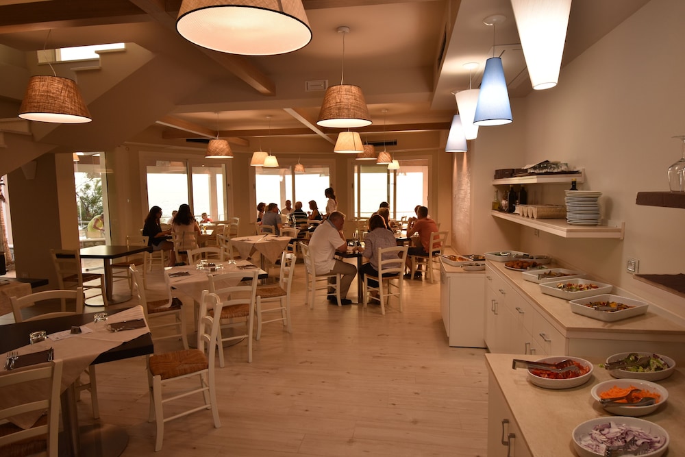 Baia Del Godano Resort & Spa 55/78