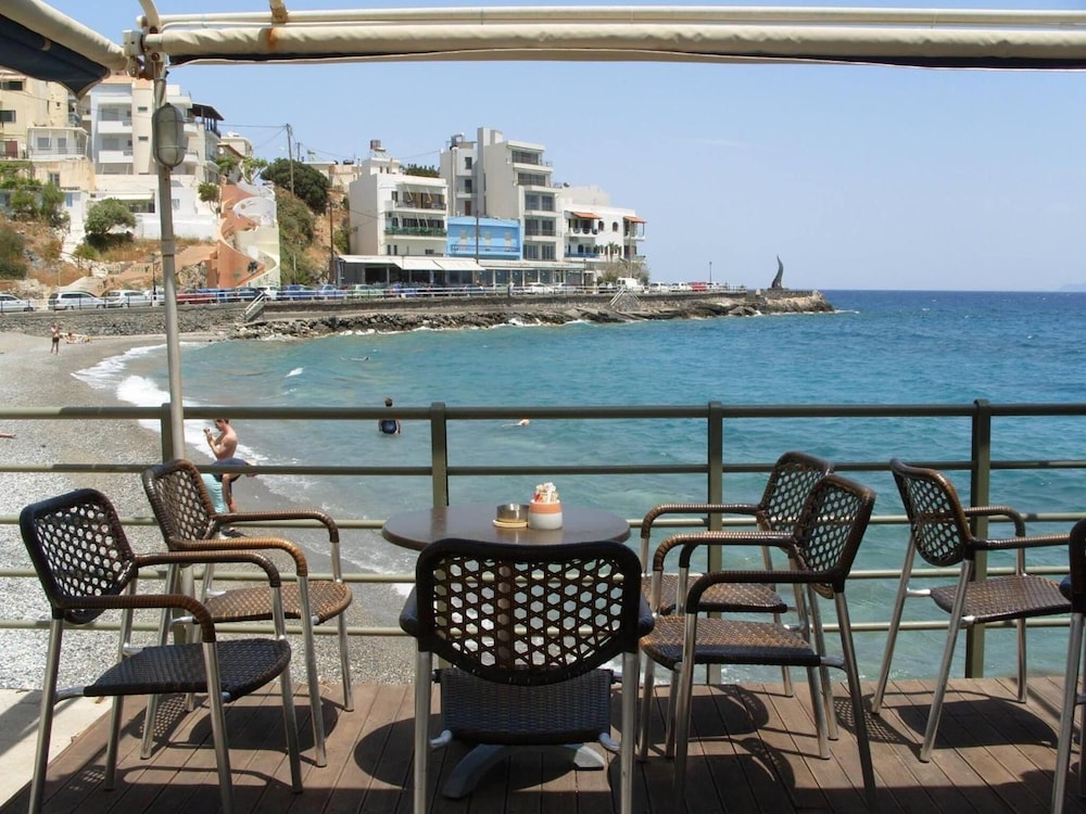 Kitro Beach Hotel in AGIOS NIKOLAOS