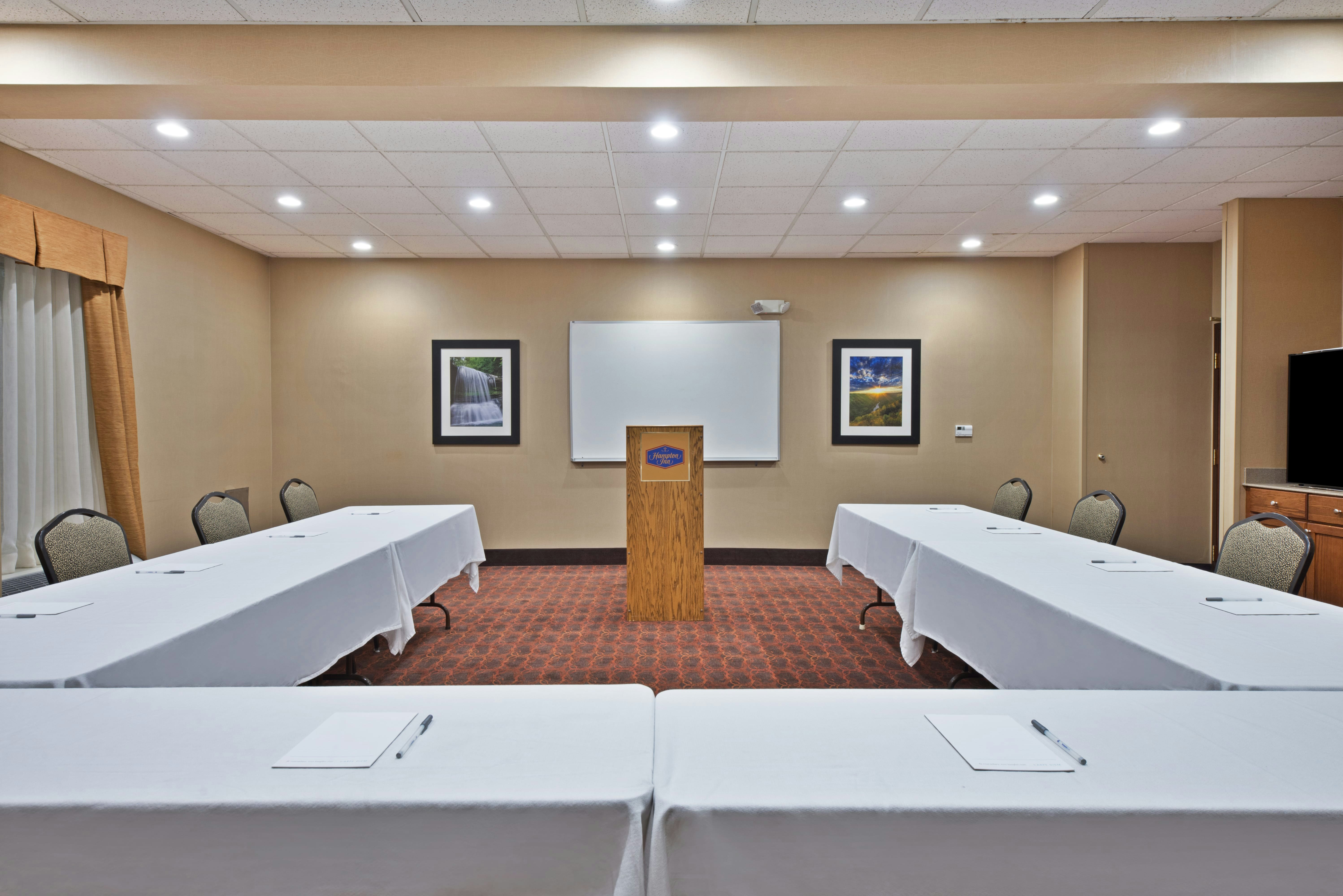 Hampton Inn Winfield/Teays Valley 43/43