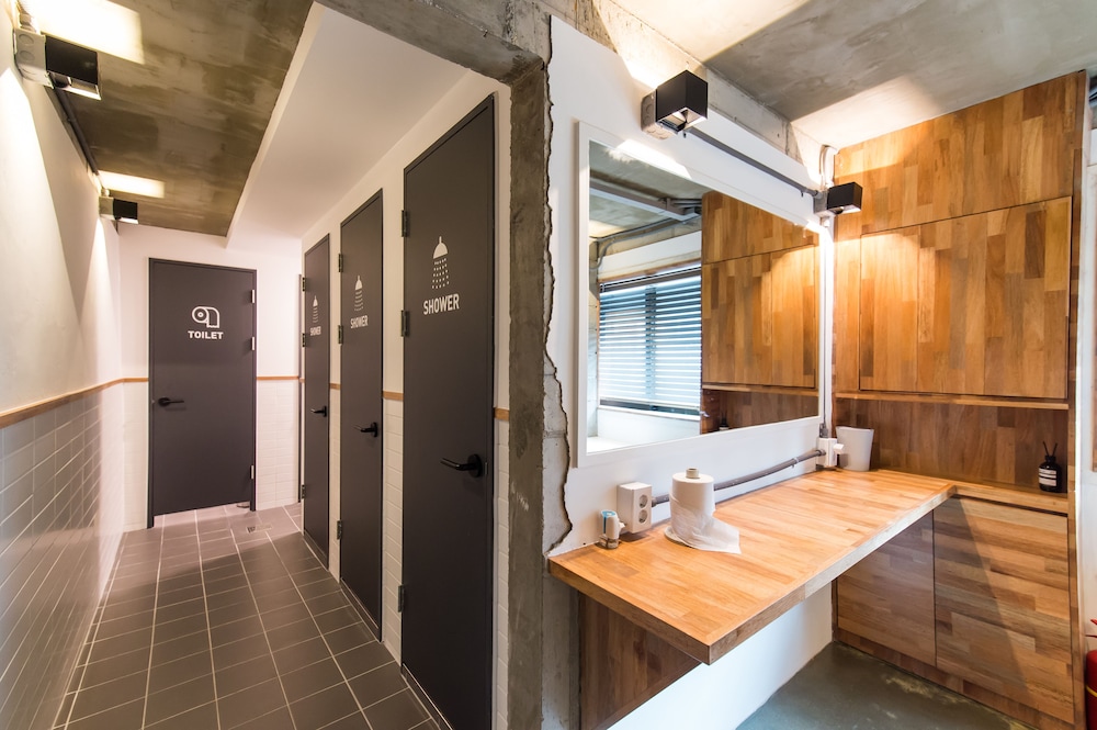 MALE DORM