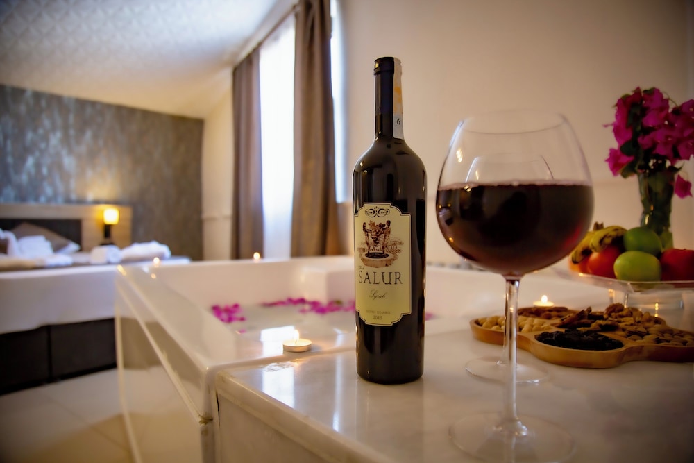 Bloomtalya Hotel 40/64