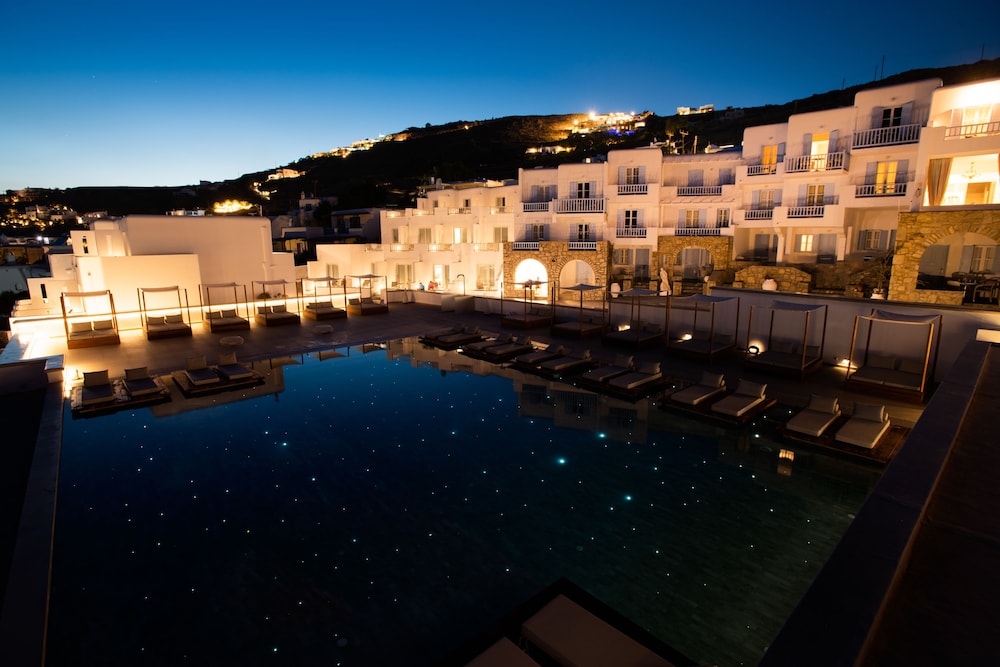 Manoula's Beach Mykonos Resort 5/49