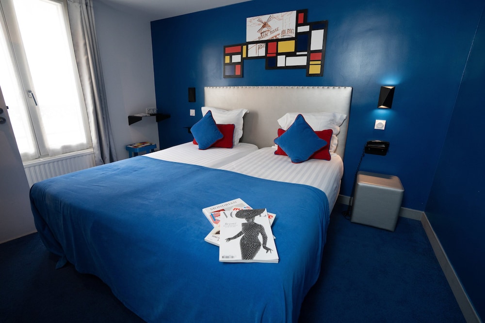 SUPERIOR, DOUBLE BED