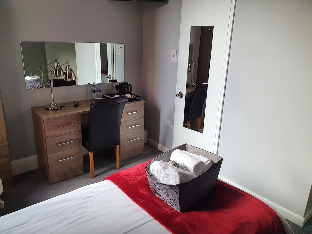 The Braemar Hotel 16/50