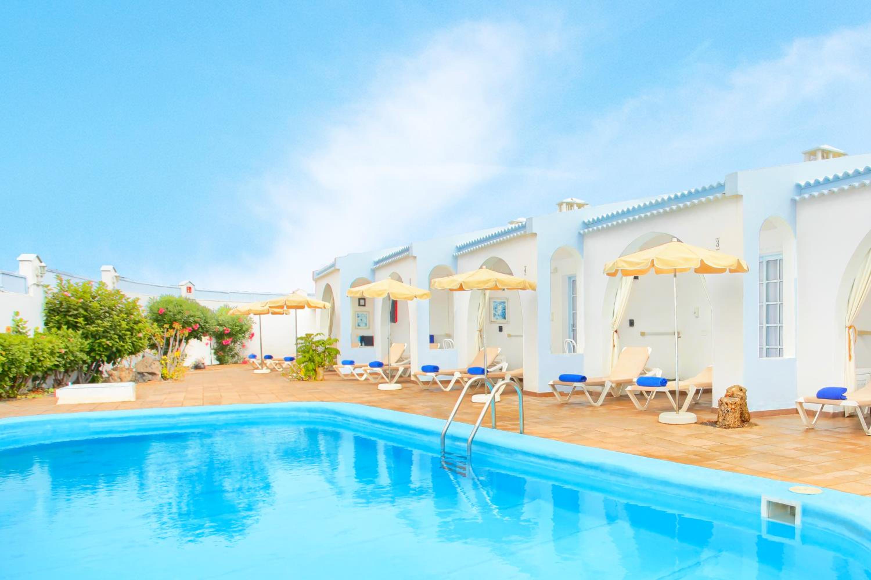 NEPTUNO BUNGALOWS