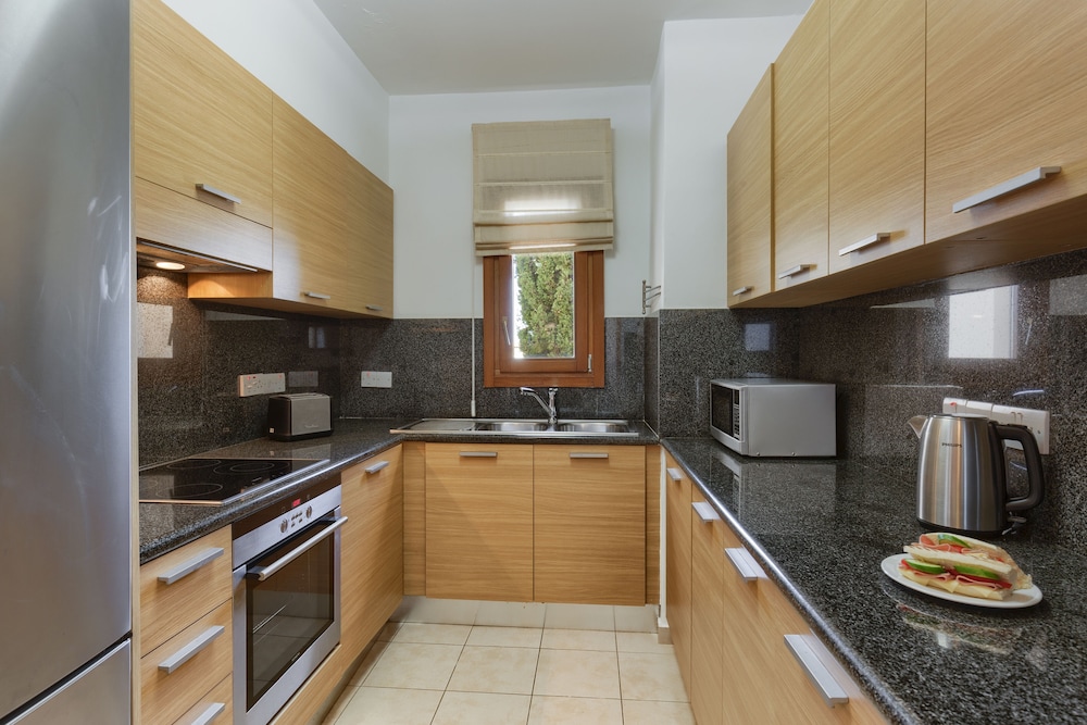Aphrodite Hills Golf Spa Resort Residences Apartments 19/55