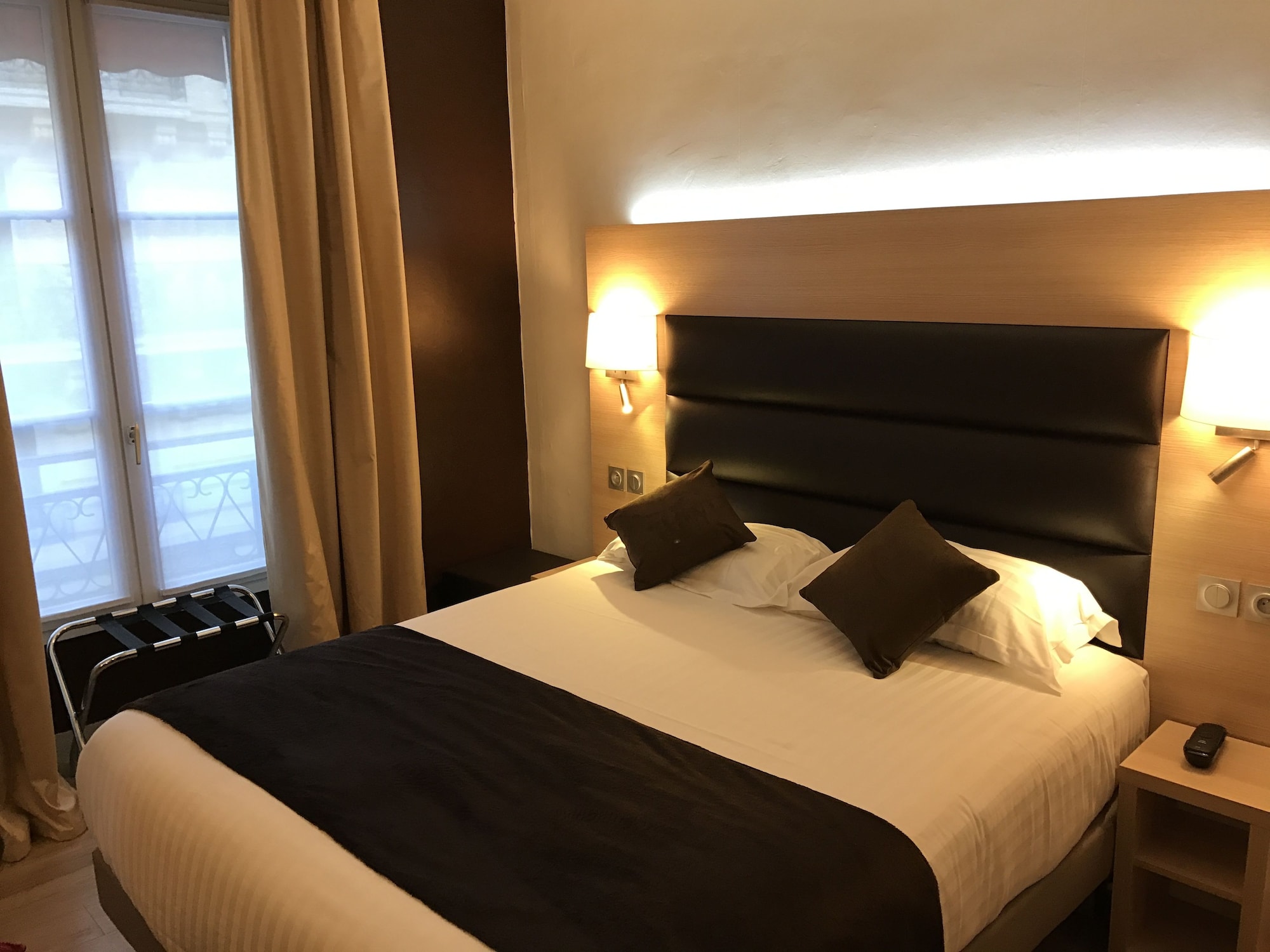 Standard, Double Bed