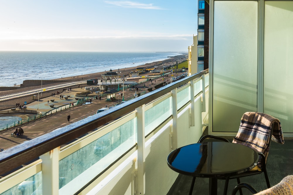 Holiday Inn Brighton Seafront Hotel 37/66