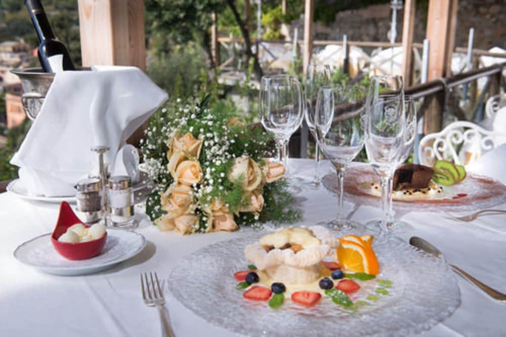 Hotel Porto Roca 30/38