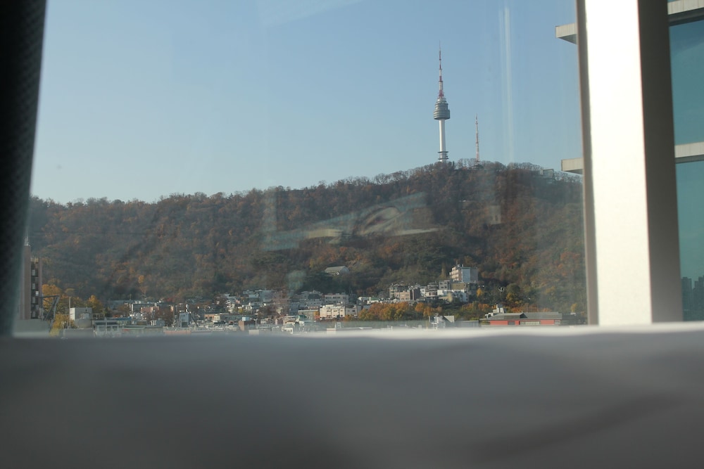 Myeongdong Merlin Hotel 56/65