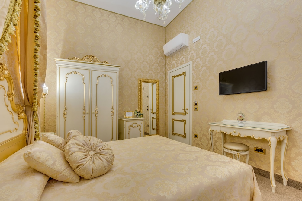 Residenza Veneziana 6/21