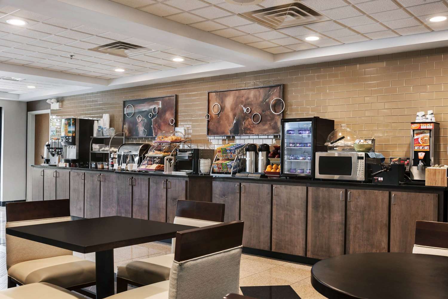 Wingate by Wyndham Schaumburg / Convention Center 53/72