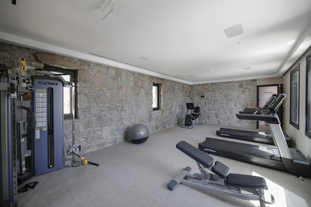 Aeonic Suites and Spa - Adults Only 27/50