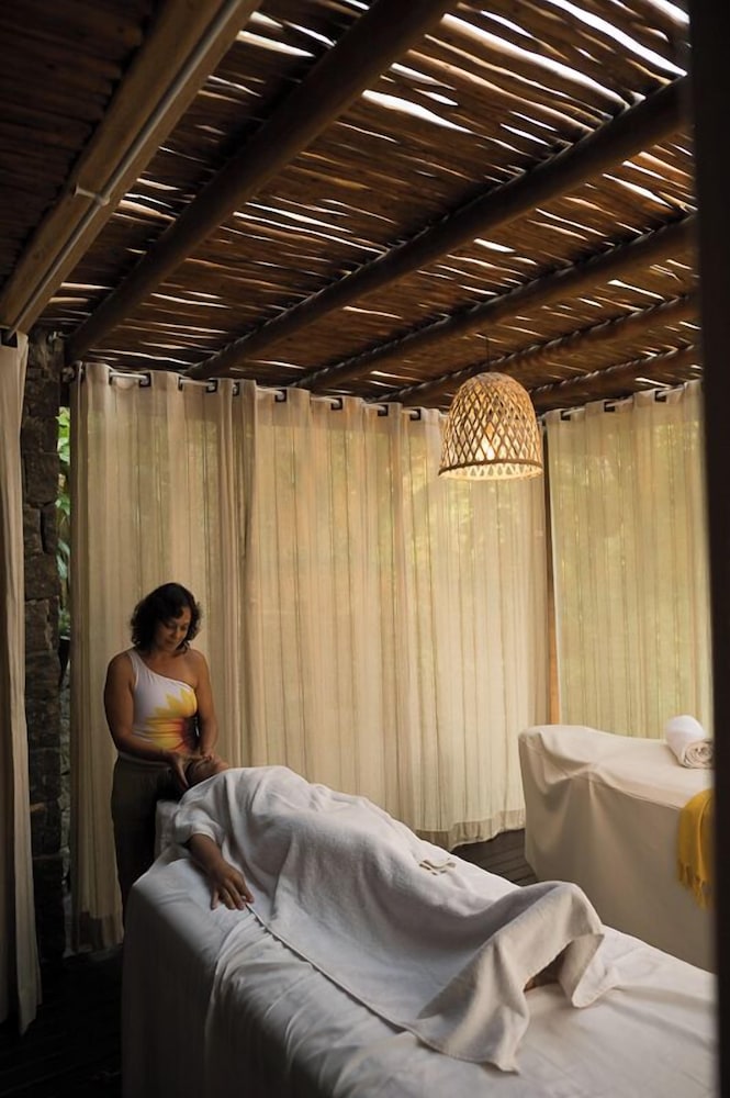 Kalango Boutique Hotel 54/75