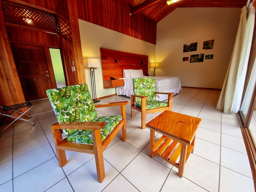 Hotel Ficus Monteverde 60/74