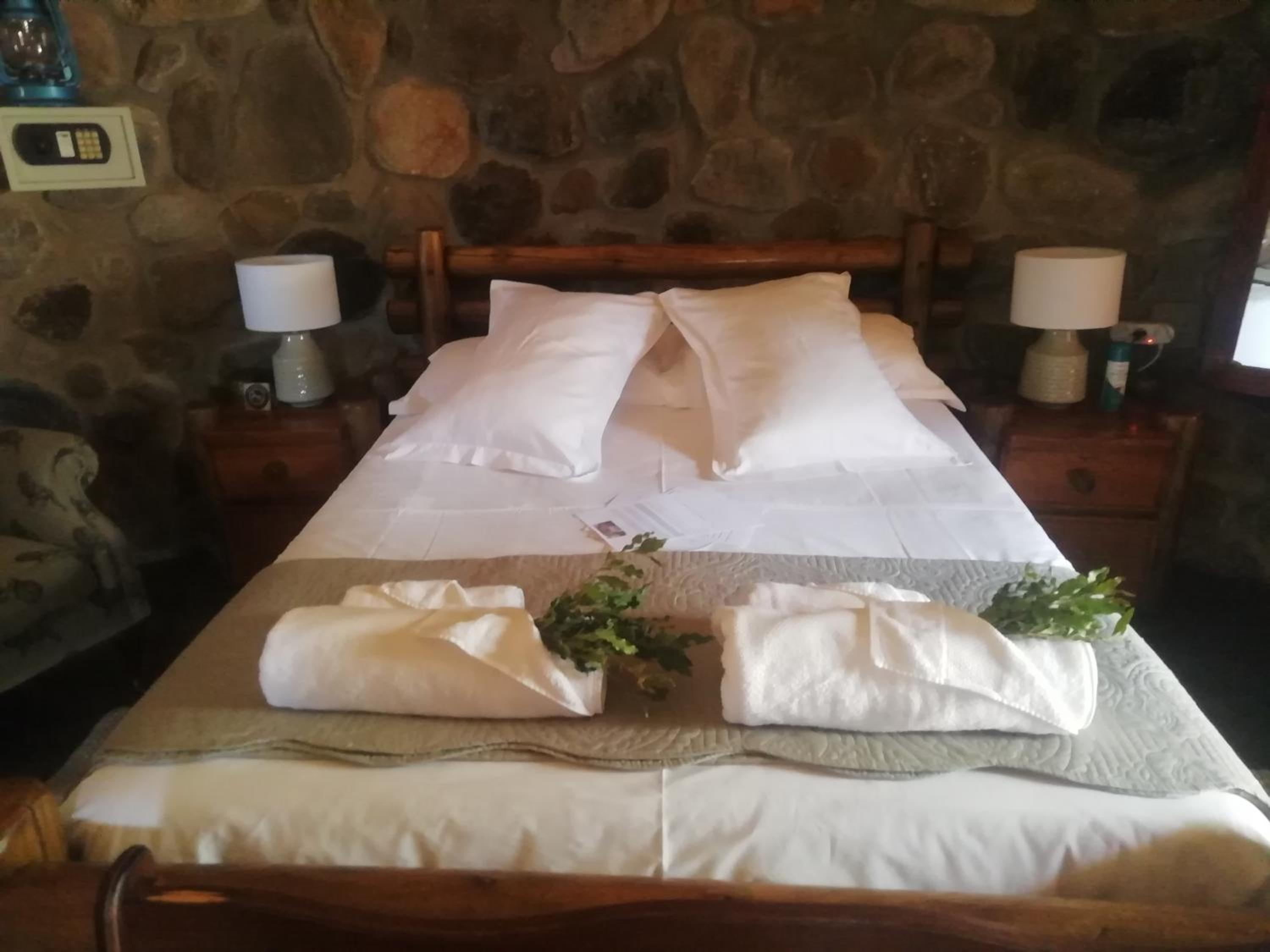 Shumba Safari Lodge 11/50